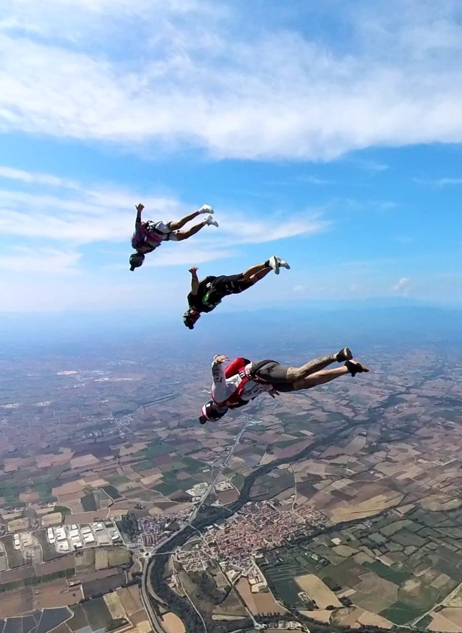 Formación de caída libre, Flying Cuquis